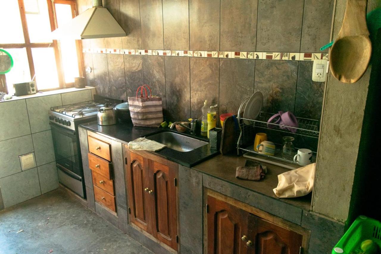 Acusi Hostel Camping Humahuaca Ngoại thất bức ảnh