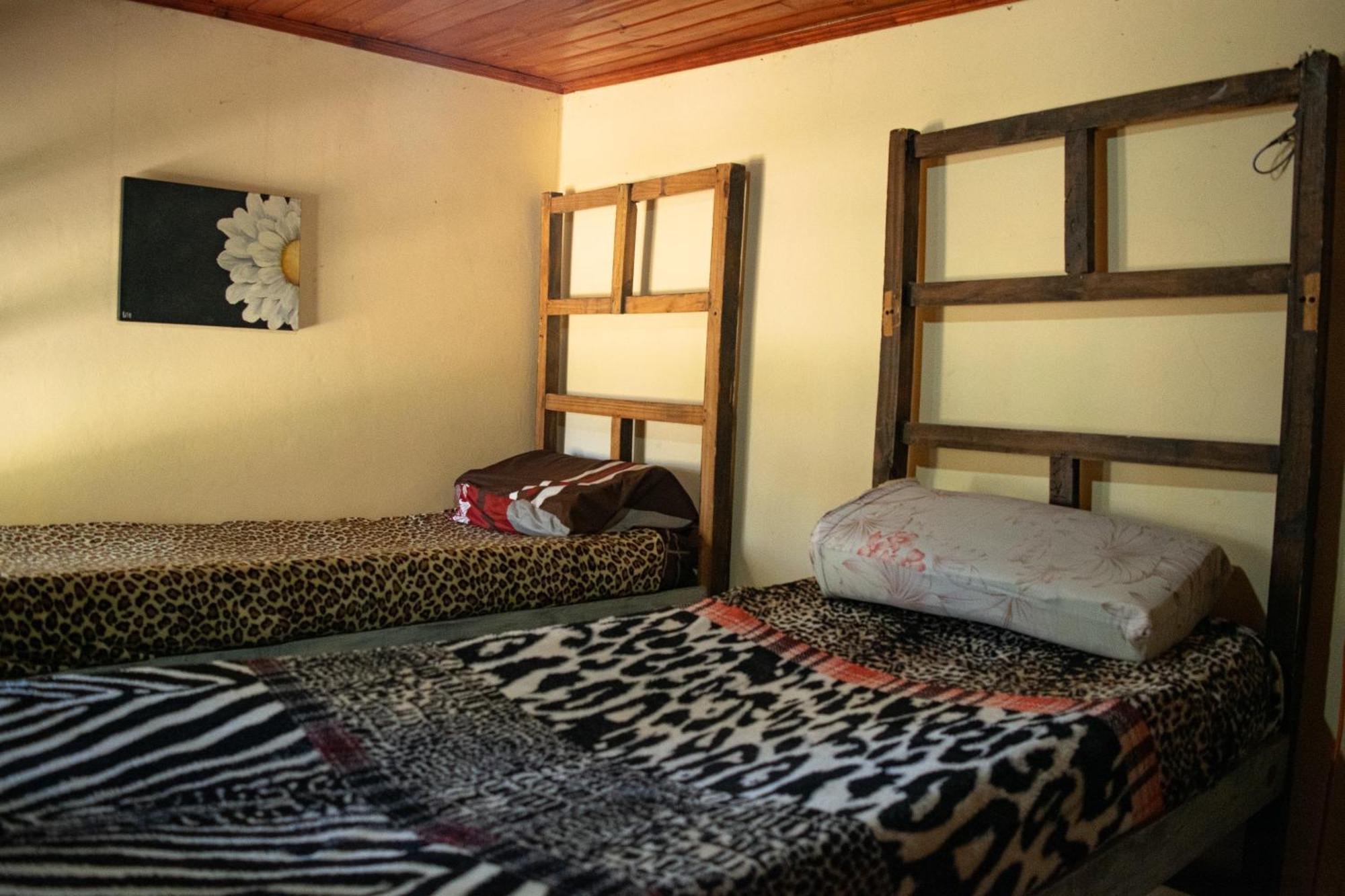 Acusi Hostel Camping Humahuaca Ngoại thất bức ảnh